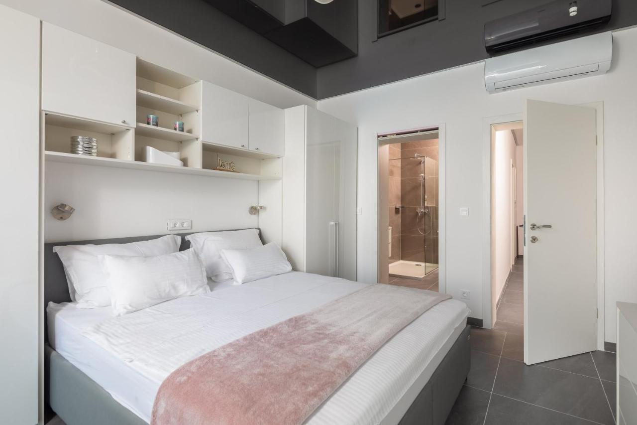 Beachfront Holiday Home - Private Heated Pool Mimice Esterno foto